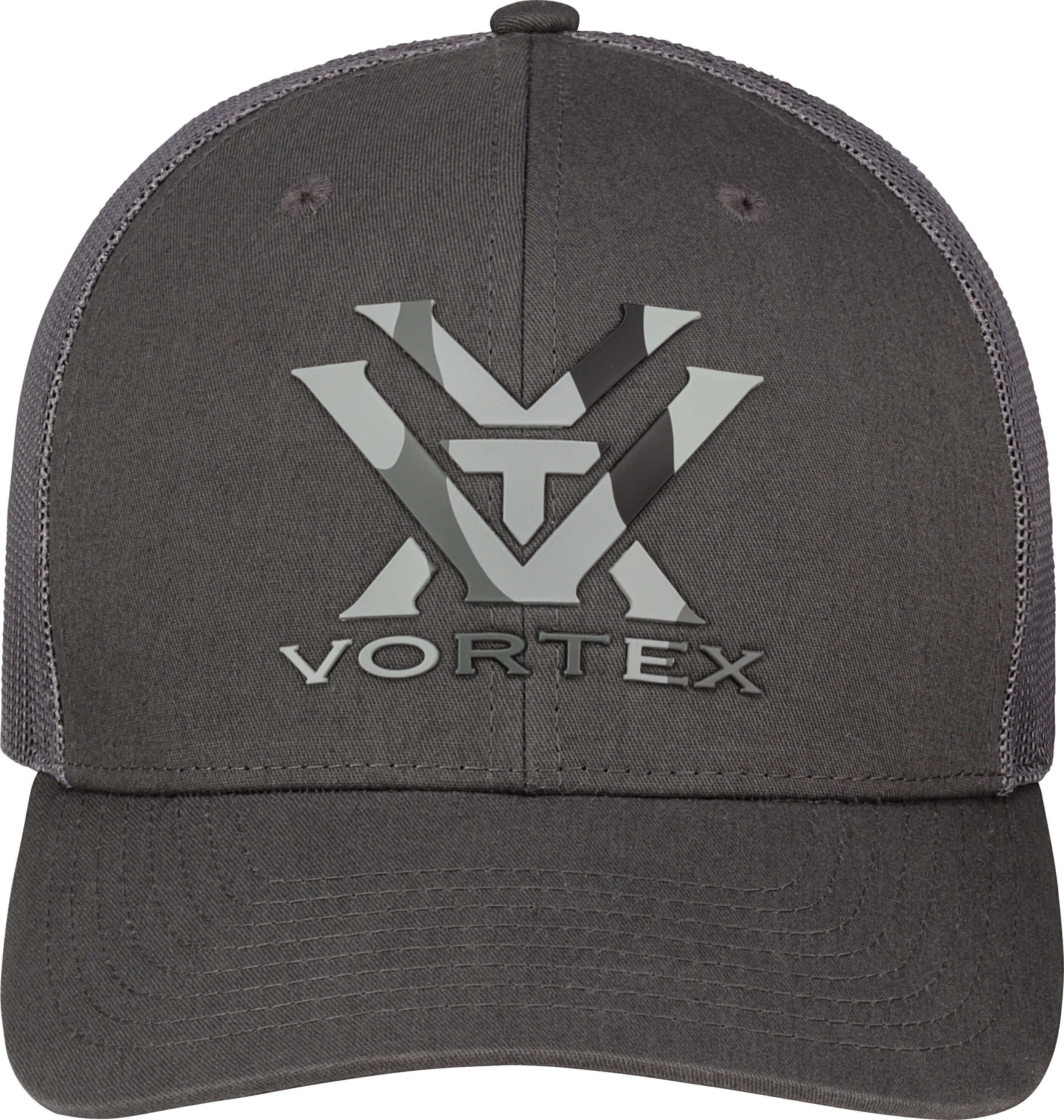 Nahaufnahme einer grauen Baseballkappe mit Vortex-Logo auf der Vorderseite.