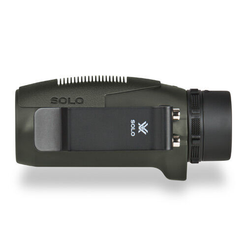 Seitliche Ansicht des Vortex Solo Monokulars mit Gürtelclip, ideal für Outdoor-Aktivitäten