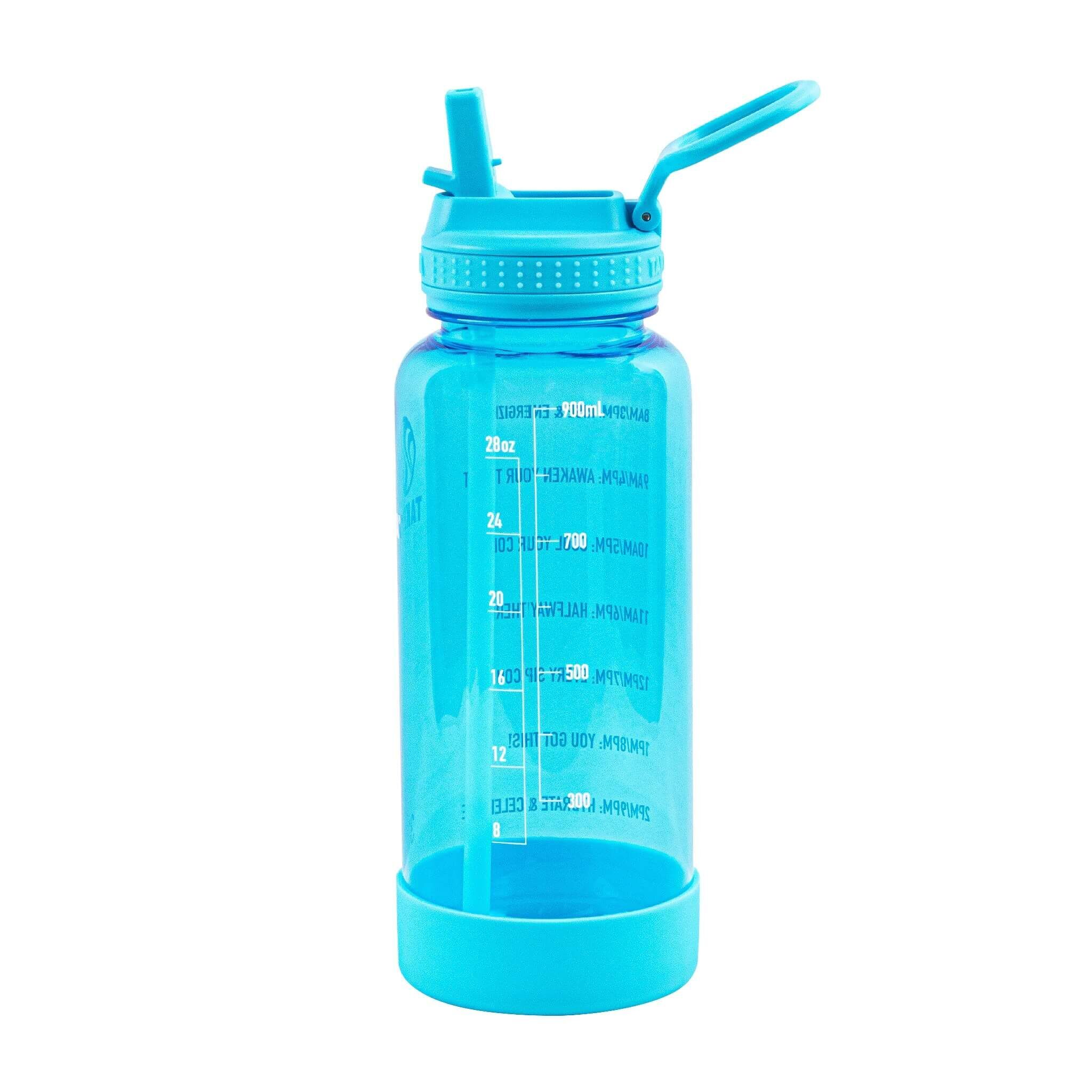 Transparente blaue Trinkflasche mit integriertem Strohhalm und Klappdeckel, 900 ml Fassungsvermögen, ideal für Sport und Outdoor-Aktivitäten