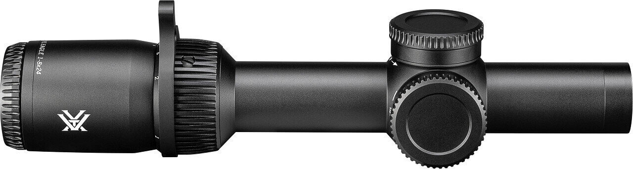 Seitliche Ansicht eines schwarzen Zielfernrohrs mit 1-8x24 Vergrößerung, ideal für präzises Zielen.
