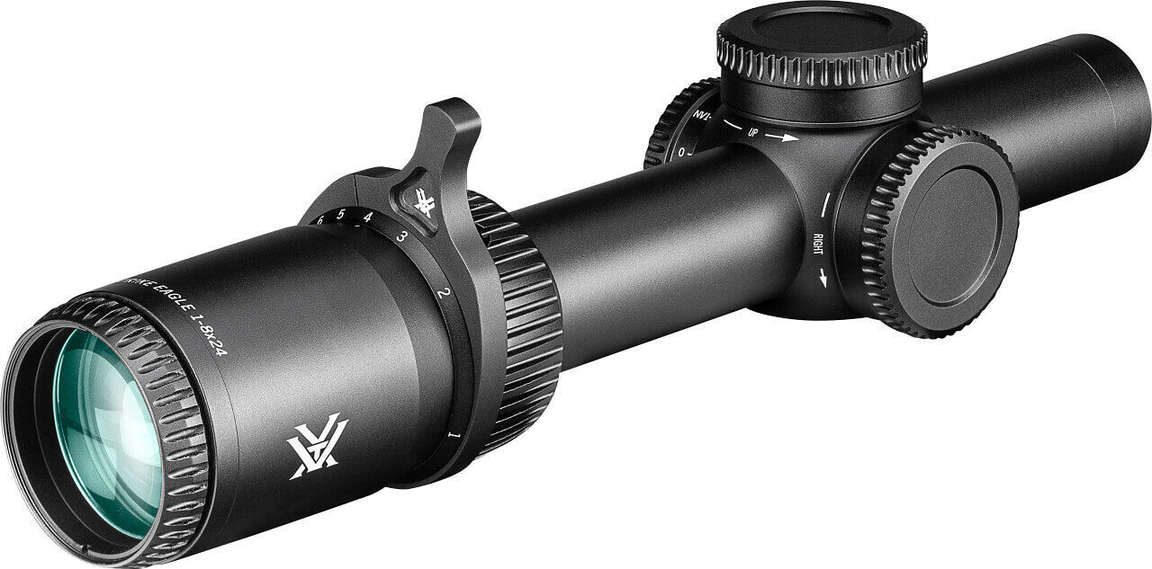 Bild eines Vortex Strike Eagle 1-8x24 Zielfernrohrs mit einstellbaren Vergrößerungseinstellungen und robustem Design
