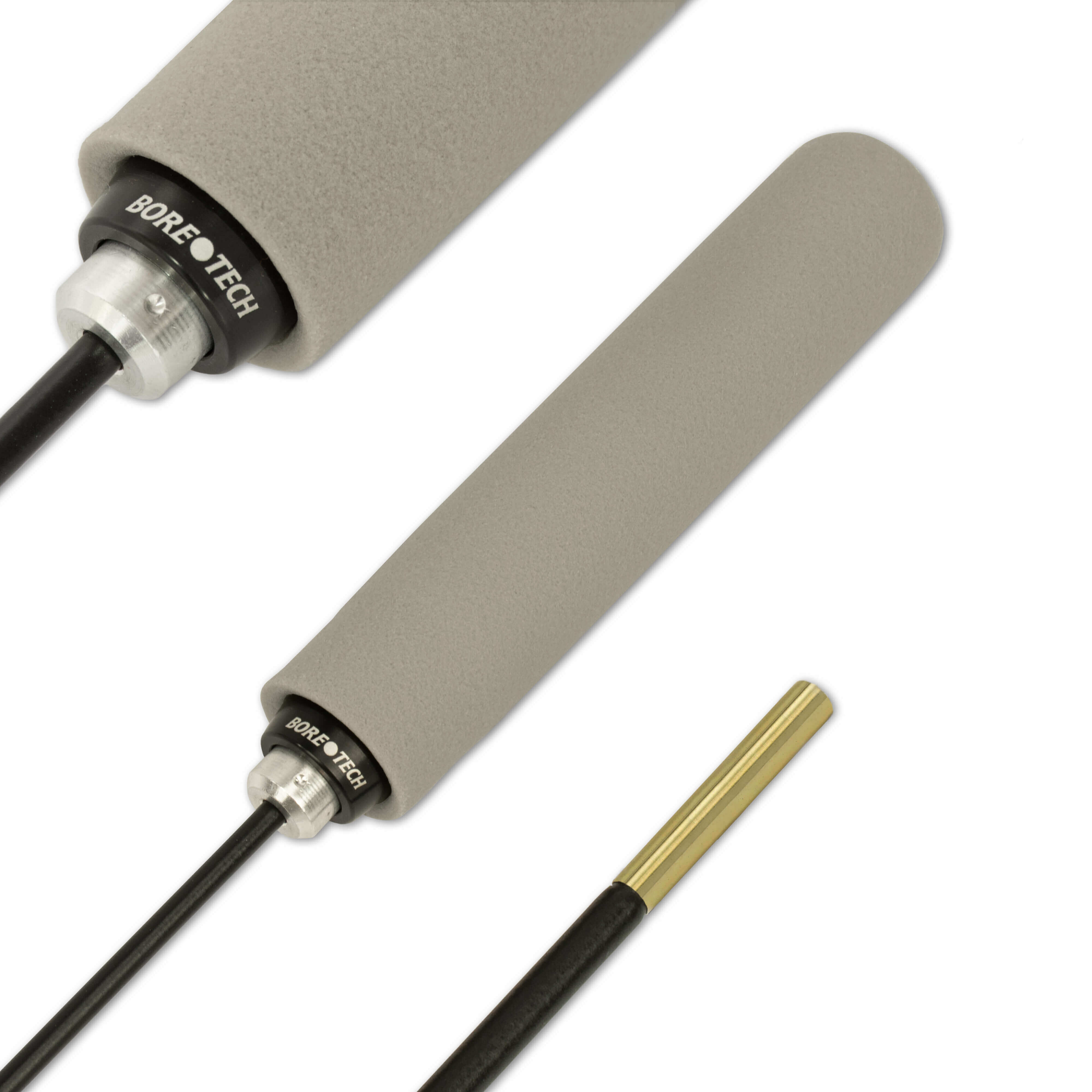 Detailaufnahme eines grauen Reinigungsstabs von Bore Tech mit ergonomischem Griff für Gewehrreinigung